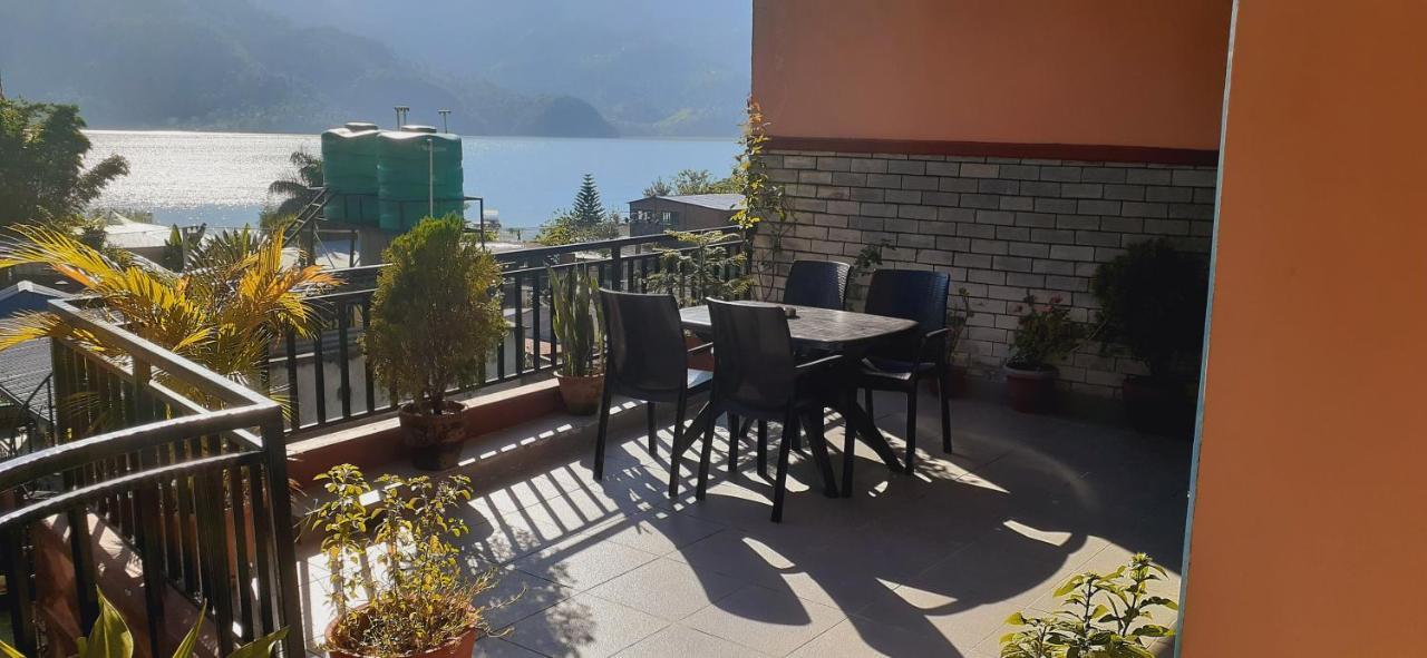 Golden Lake Ποκάρα Εξωτερικό φωτογραφία
